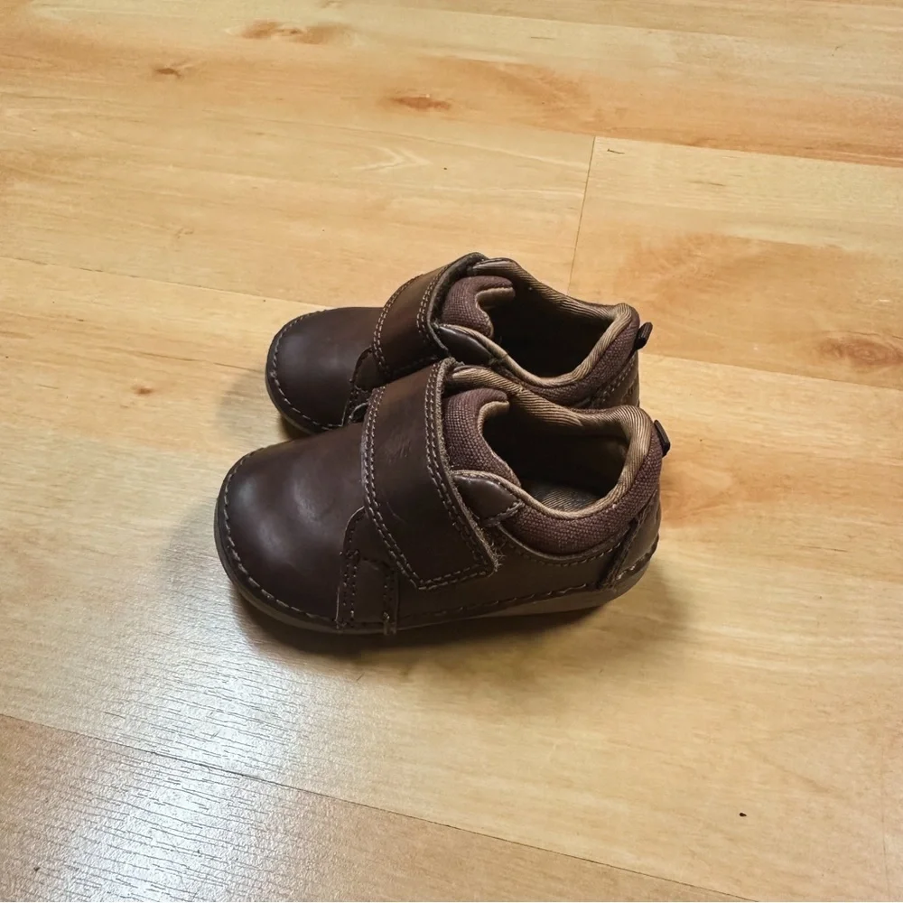 Stride Rite Brown Soft Motion Jodie Sneaker Baby Boy Size 3.5 Wide